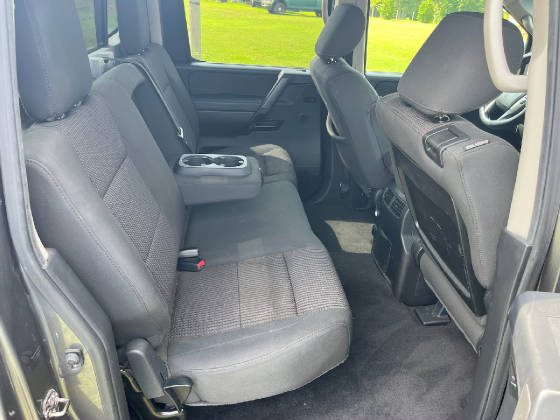 webassets/14titanrearseat.jpg