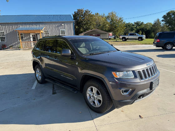 webassets/16grandcherokeefront.jpg