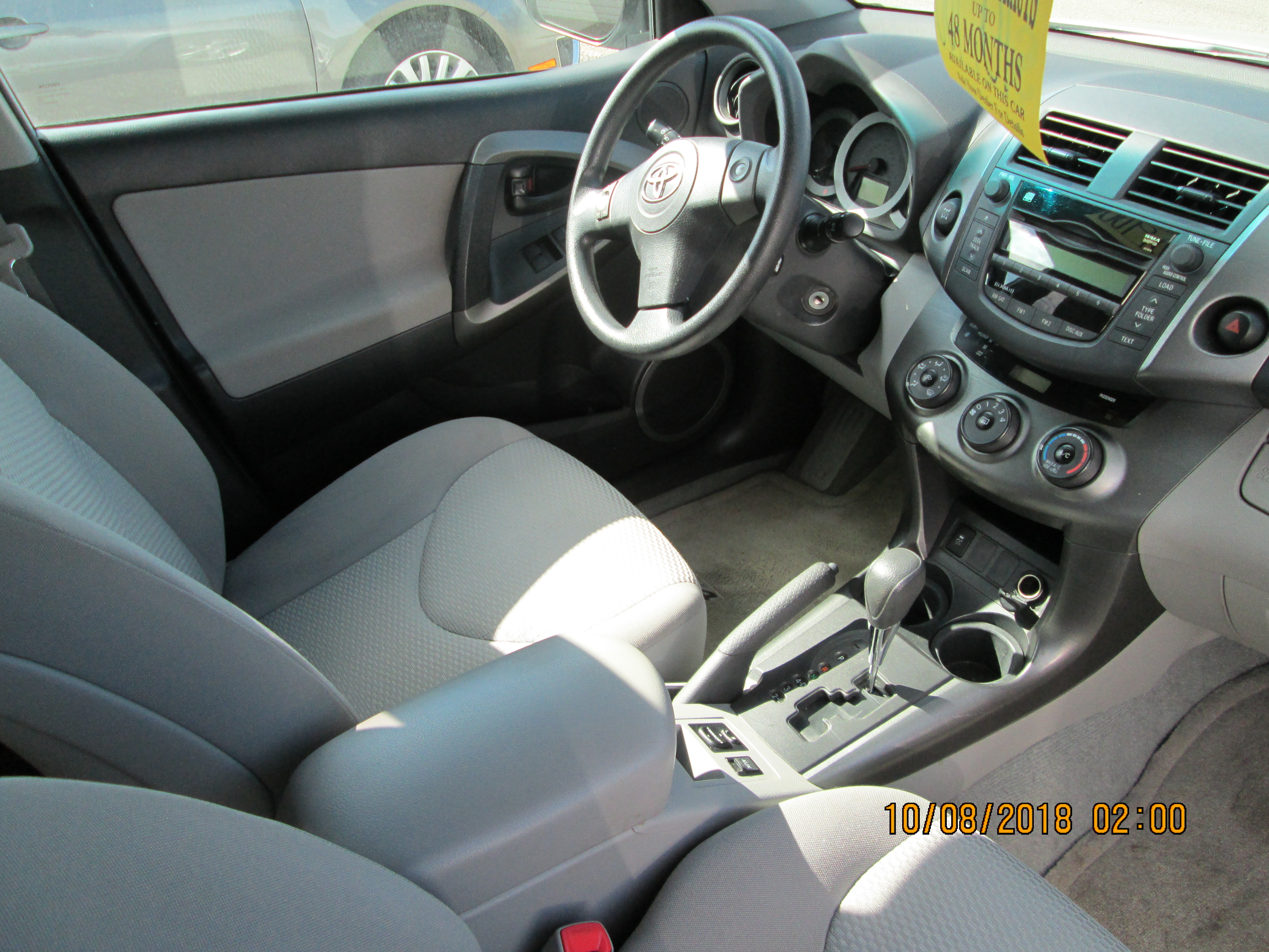 webassets/2011toyotaravseats.JPG